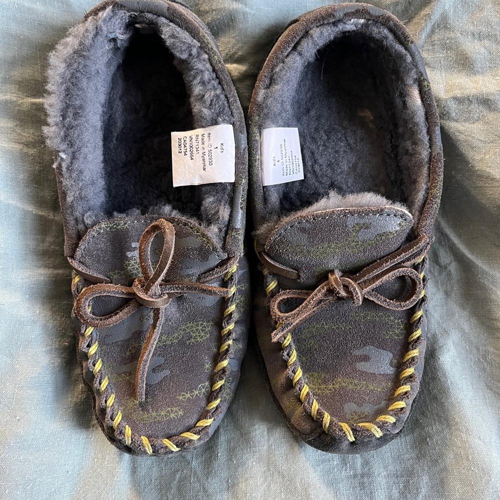 L.L. Bean Gray and Yellow Kids Shearling Slippers
